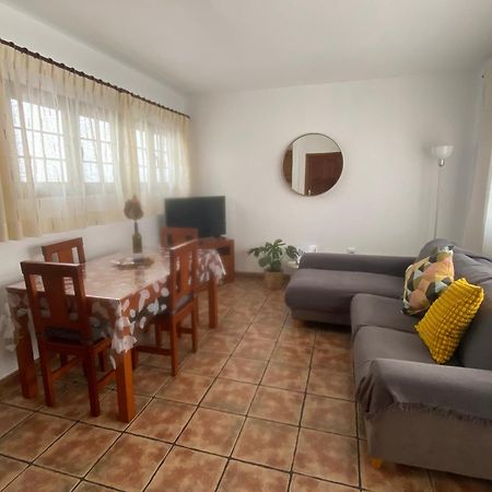 Appartamento Casa Rosa Famara Esterno foto