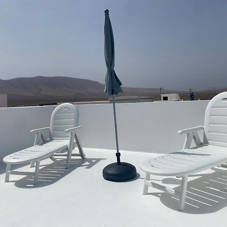 Appartamento Casa Rosa Famara Esterno foto